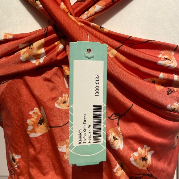 NWT Floral dress - Picture 2 of 4